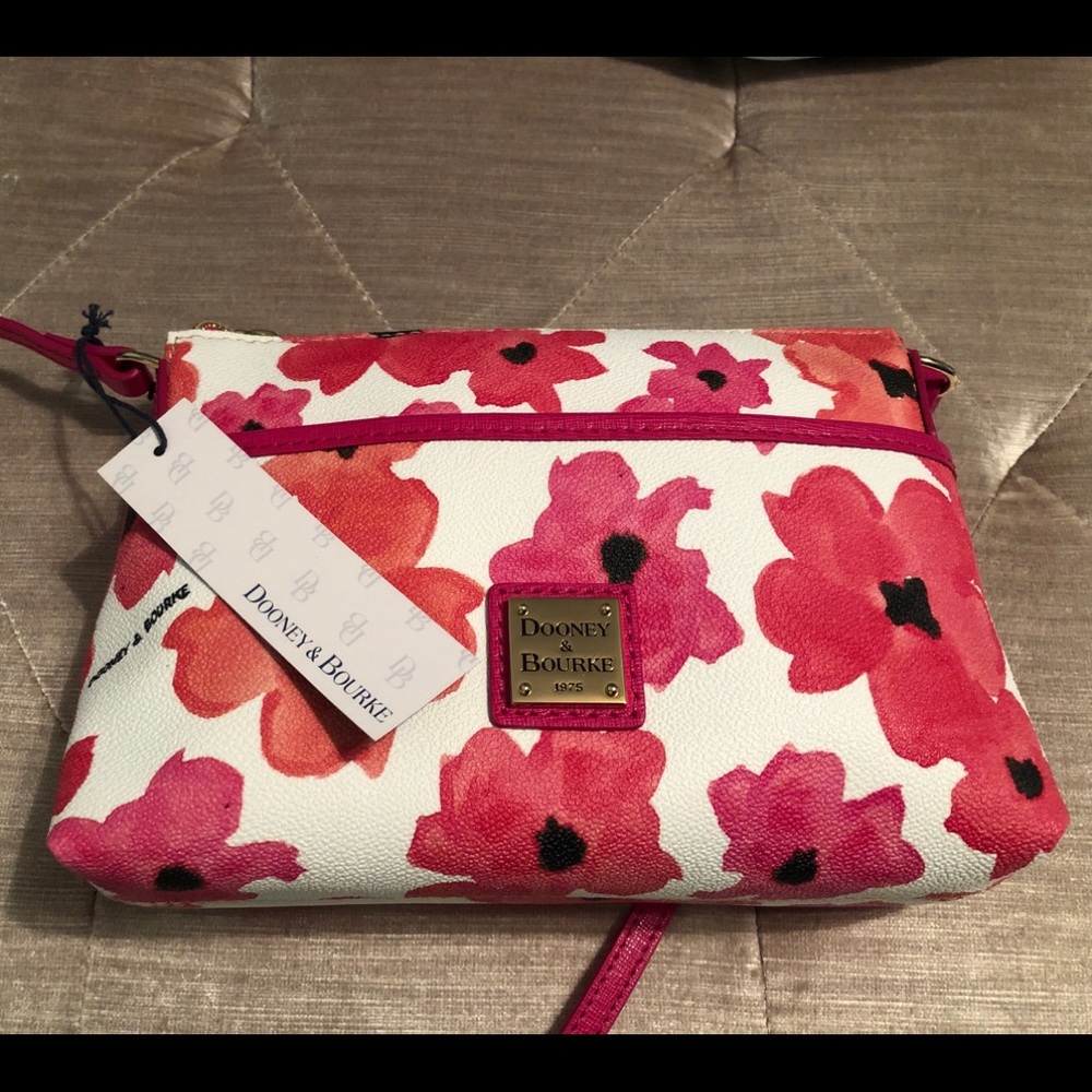 Dooney & Bourke Purse New With Tags